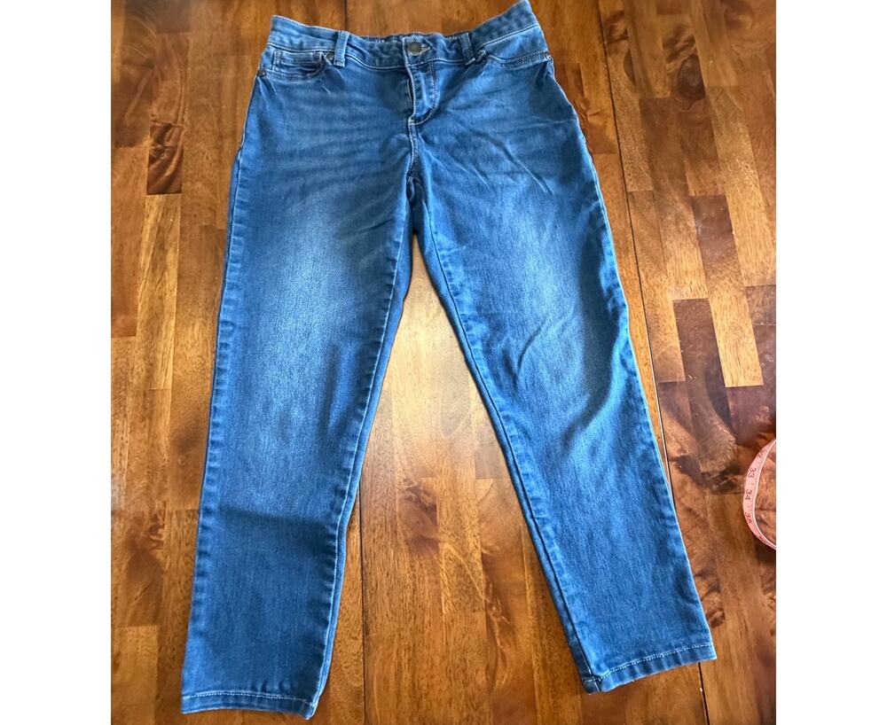 Express Women’s Size 8 Blue Stretch Denim Straight Leg Jeans Mid Rise